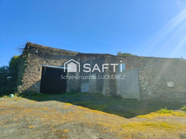 GRANGE EN PIERRES DE 188M² - TERRAIN 696M² — photo 1
