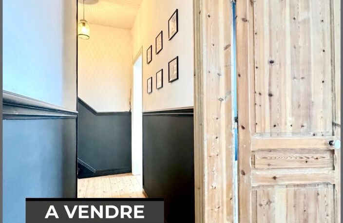 Maison type 1900 - 5 chambres + garage avec double accès au cachet preservé! — photo 4