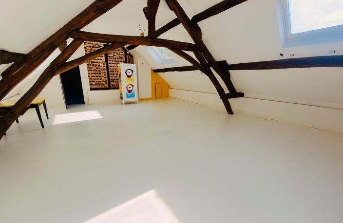 MAISON AU CALME, ET DE BEAUX VOLUMES — photo 3
