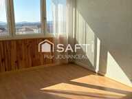 APPARTEMENT T4 - PROCHE VILLE - TRAVERSANT - TRAVAUX ISOLATION EN COURS — photo 3