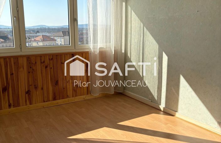 APPARTEMENT T4 - PROCHE VILLE - TRAVERSANT - TRAVAUX ISOLATION EN COURS — photo 3