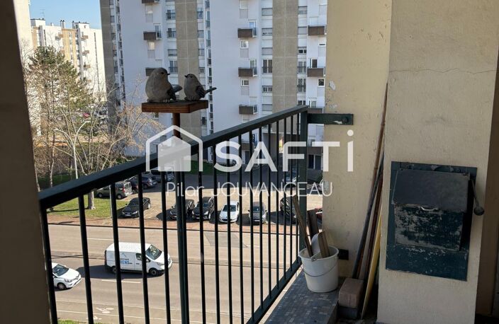 APPARTEMENT T4 - PROCHE VILLE - TRAVERSANT - TRAVAUX ISOLATION EN COURS — photo 5