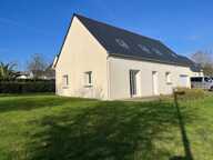 Maison au calme avec vie de plain pied bourg de Saint Yvi — photo 2