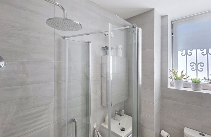 Corenc Montfleury très jolie maison années 30 entièrement rénovée. — photo 3