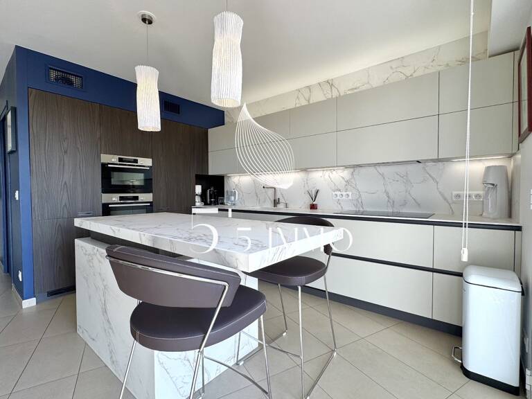 MAGNIFIQUE 4-5 PIECES / ARBRE BLANC — photo 1