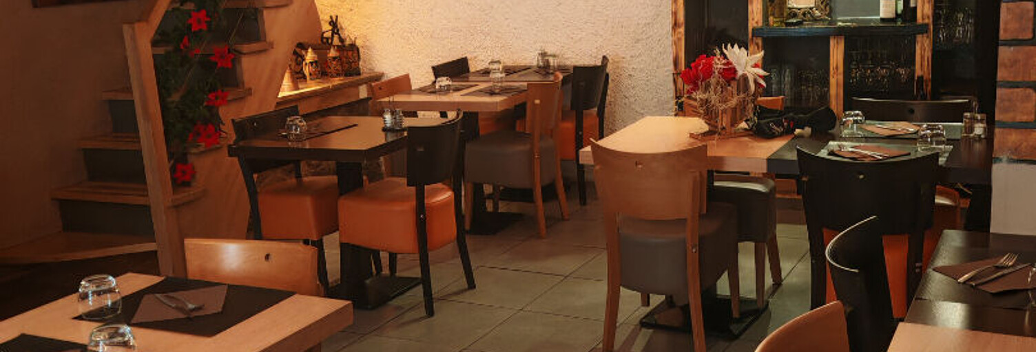Commerce   m² à vendre à Guillestre (05600)