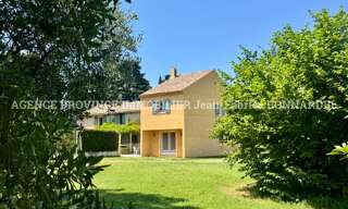 Maison 8 Pièces 215 m² à vendre à Rochegude (26790)