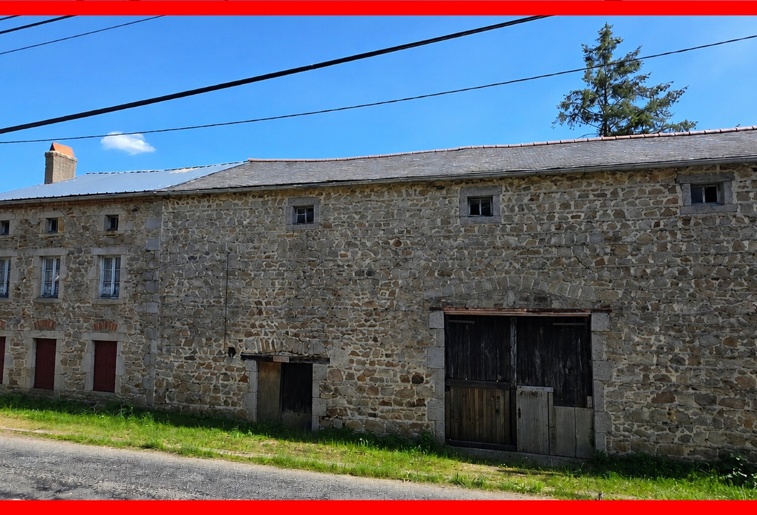 MONTAGNE BOURBONNAISE ANCIENNE FERMETTE — photo 1