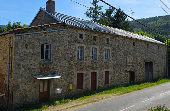 MONTAGNE BOURBONNAISE ANCIENNE FERMETTE — photo 2