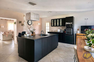Maison 6 pièces 299500 €