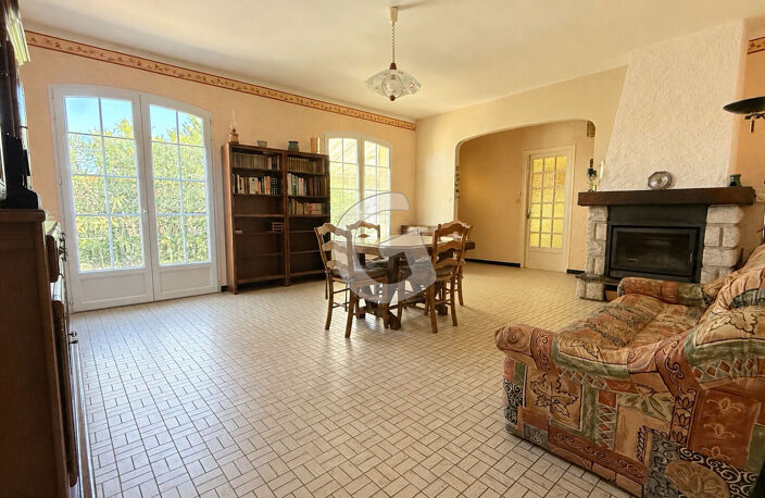 MAISON - 4 PIECES - 79 M² - A VENDRE - ANGLES — photo 3