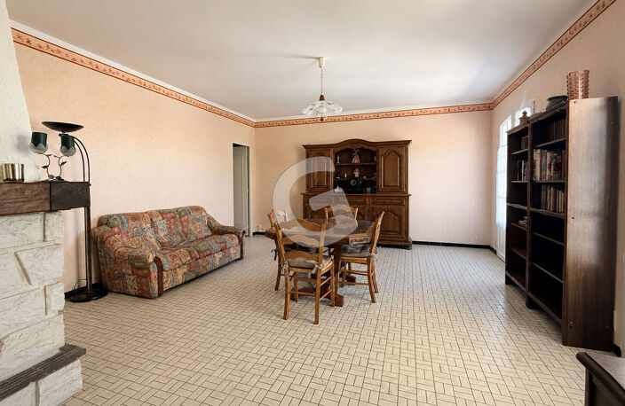 MAISON - 4 PIECES - 79 M² - A VENDRE - ANGLES — photo 4