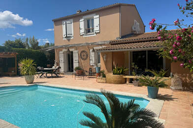 Maison 5 pièces 2300 €