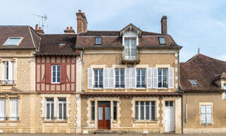 Maison 10 Pièces 235 m² à vendre à Chablis (89800)