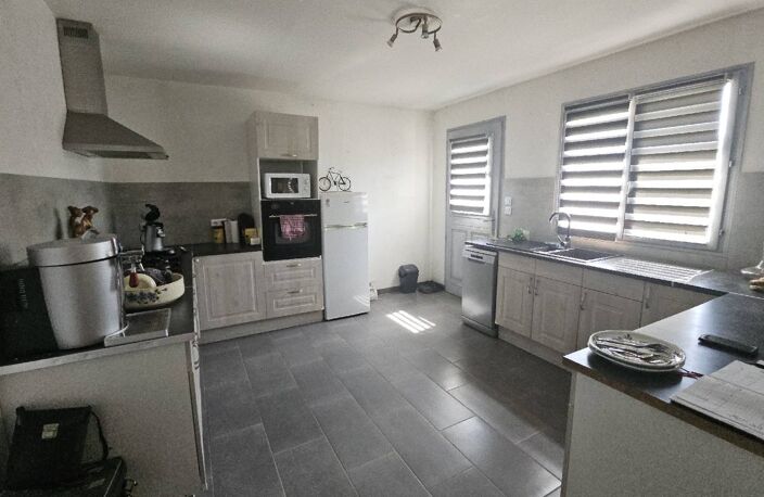 Vente maison 5 pièces 143 m² Buchy (76750) — photo 2