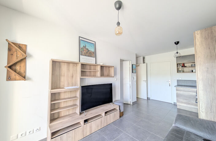 St Menet - T2 32 m2 MEUBLE - Terrasse 10 m2 - — photo 2