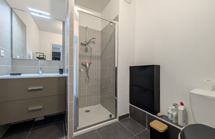 St Menet - T2 32 m2 MEUBLE - Terrasse 10 m2 - — photo 5