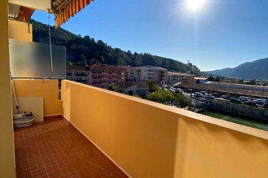 Appartement 3 pièces 1270 €