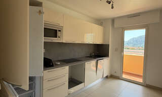 Appartement 3 Pièces 64 m² à louer à Saint-Martin-du-Var (06670)
