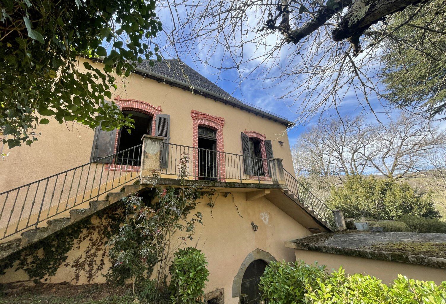 Firmi : Belle maison à rénover — photo 1