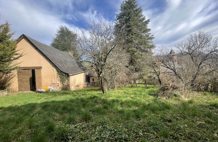 Firmi : Belle maison à rénover — photo 3