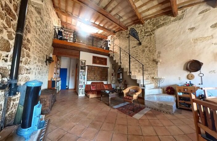 Propriété de Caractère du XVI? Siècle avec Gîte Indépendant et Terrasse, Proche de Pézenas — photo 3