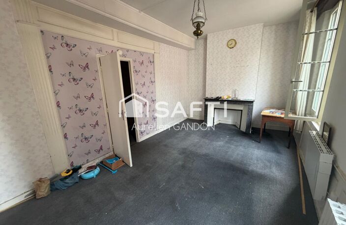Immeuble avec 2 appartement et 1 local commercial — photo 2