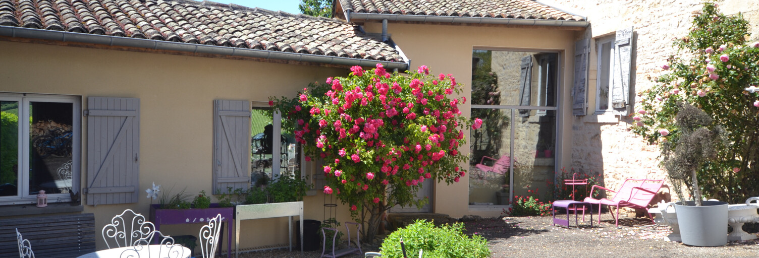 Maison 10 Pièces 350 m² à vendre à Pommiers (69480)
