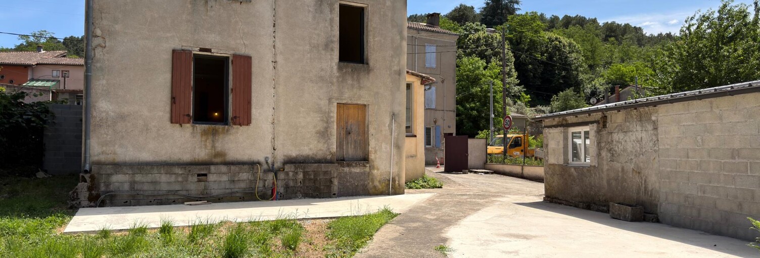 Immeuble  95 m² à vendre à Bessèges (30160)