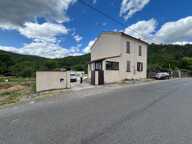 Maison à rénover avec terrain et garage à Bessèges — photo 3