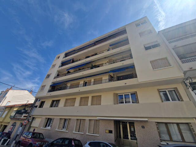 Appartement 4 pièces Mourillon Toulon balcon — photo du bien