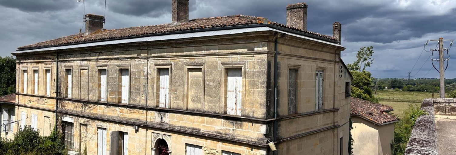 Immeuble  350 m² à vendre à Saint-Loubès (33450)