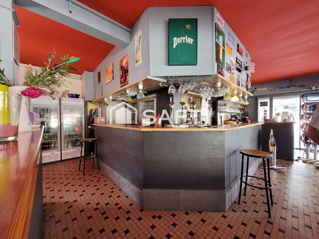 RESTAURANT/BAR avec Licence IV — photo du bien