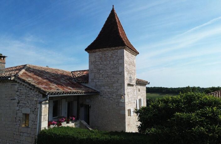 Maison et Gîte sur un beau terrain — photo 3
