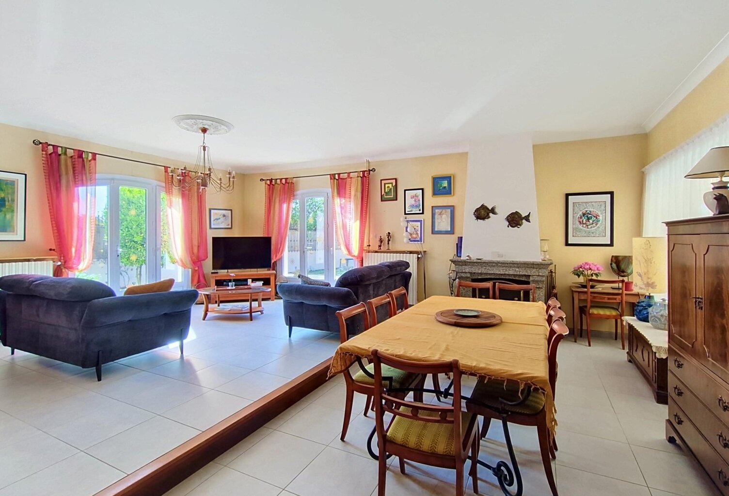 Maison lumineuse avec 5 chambres et jardin — photo 1