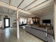 Maison de 170m² avec fort potentiel à FEILLENS — photo 4