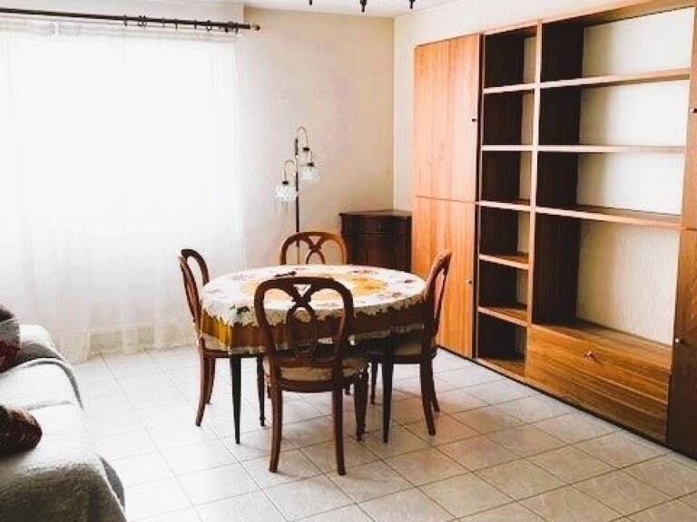 Appartement 2 chambres avec parking fermé — photo 1