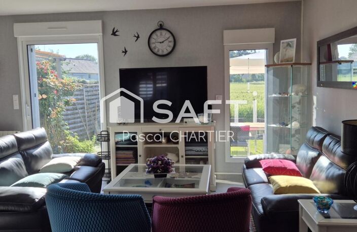 EXCLUSIVITE SAFTI. Situation idéale pour cette maison de ville à Bécon Les Granits. — photo 2