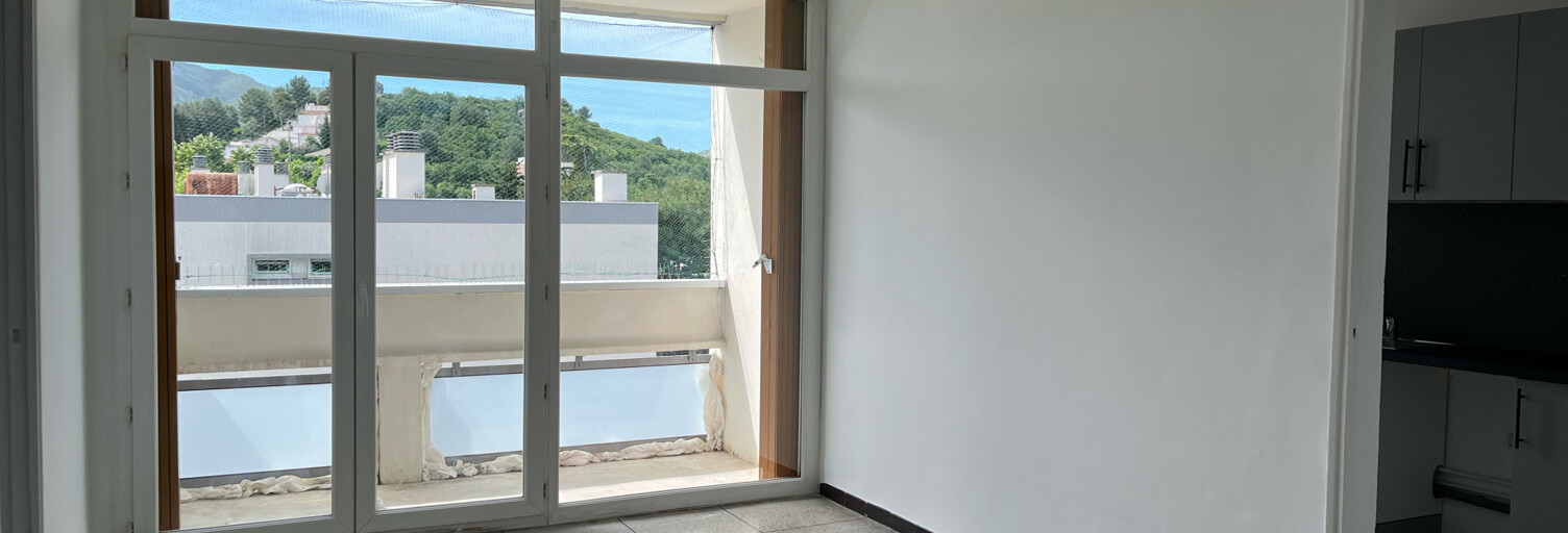 Appartement 5 Pièces 84 m² à louer à Marseille 12 (13012)