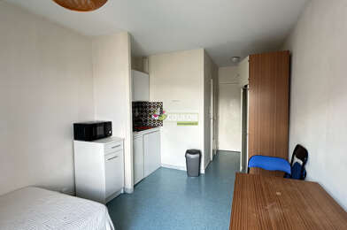 Appartement 1 pièces 370 €