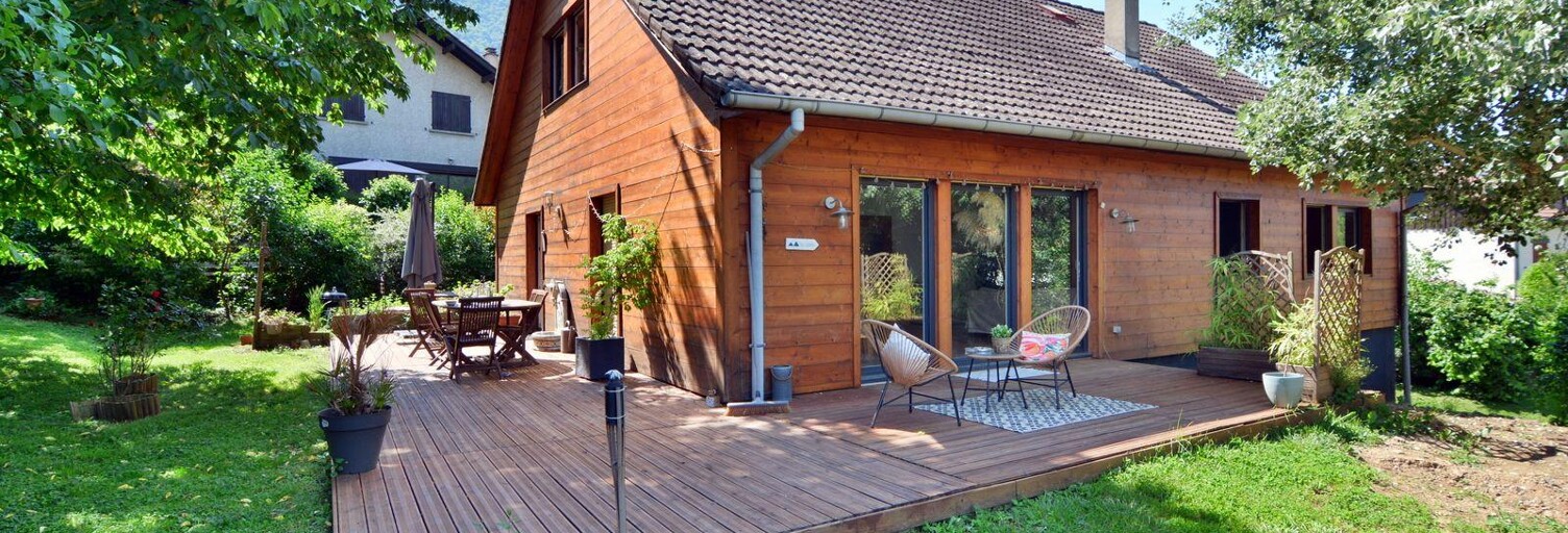 Maison 5 Pièces 180 m² à vendre à Saint-Pierre-de-Mésage (38220)