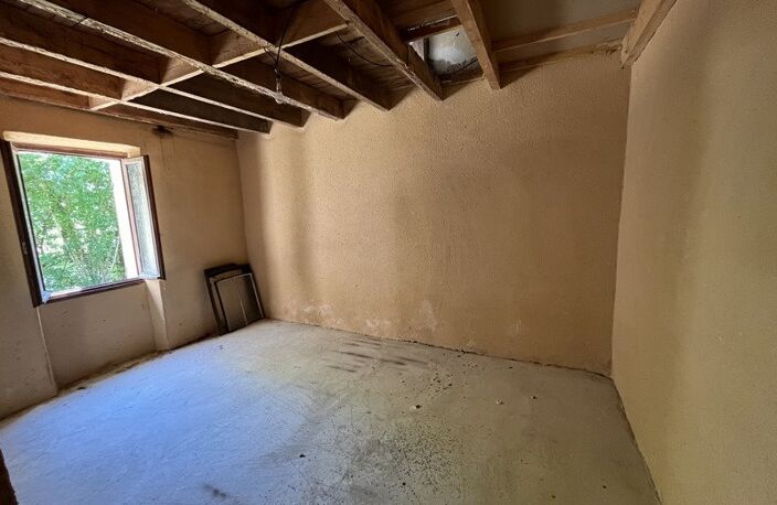Maison en pierre de 4 pièces principales — photo 5