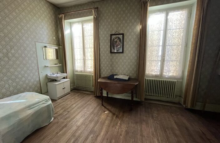 Maison de ville de 16 pièces principales — photo 3