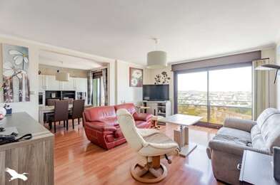 Appartement 6 pièces 239625 €