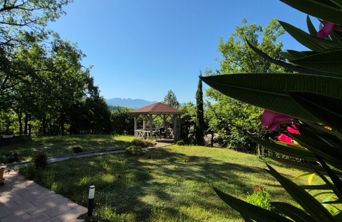 Vente Maison/villa 8 pièces — photo 5