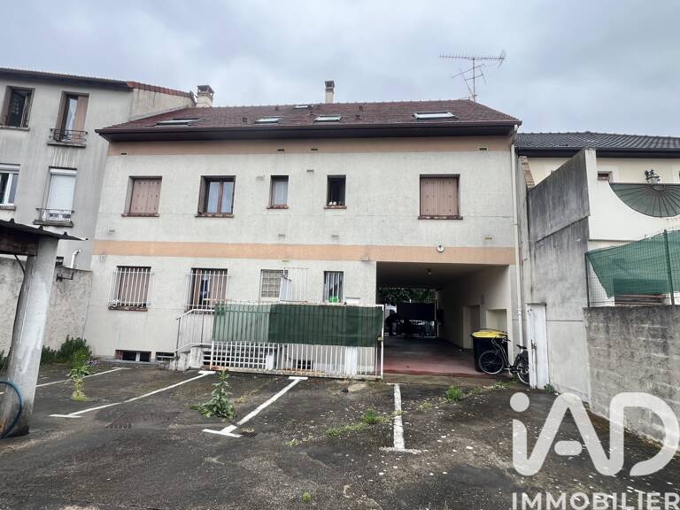 Vente Immeuble 275 m&sup2; — photo 1