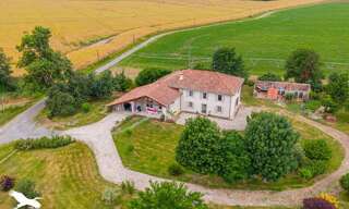 Maison 10 Pièces 266 m² à vendre à Mondavezan (31220)