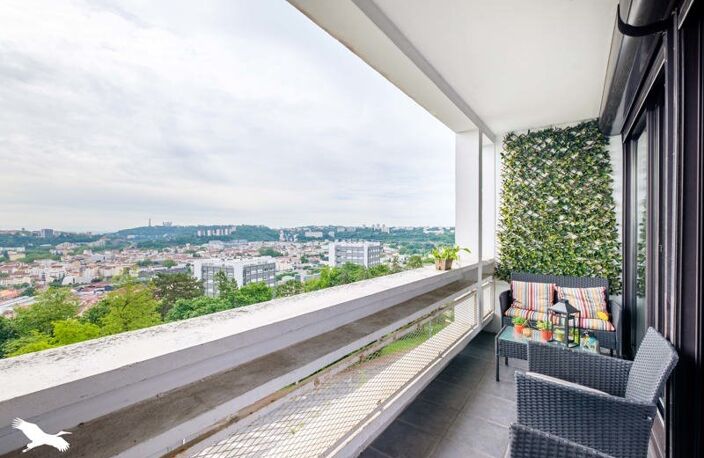 Vente appartement 4 pièces 83 m² Lyon 9 (69009) — photo 2