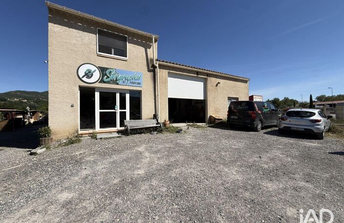 Location Local d'activités 250 m&sup2; — photo 3