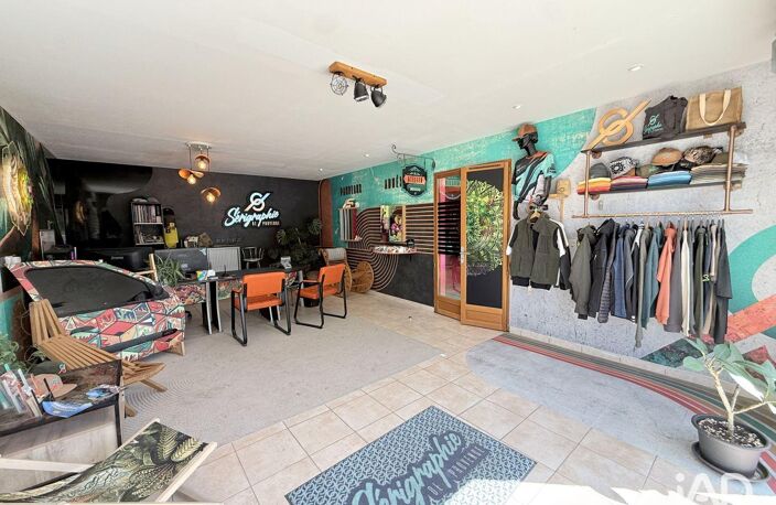 Location Local d'activités 250 m&sup2; — photo 4